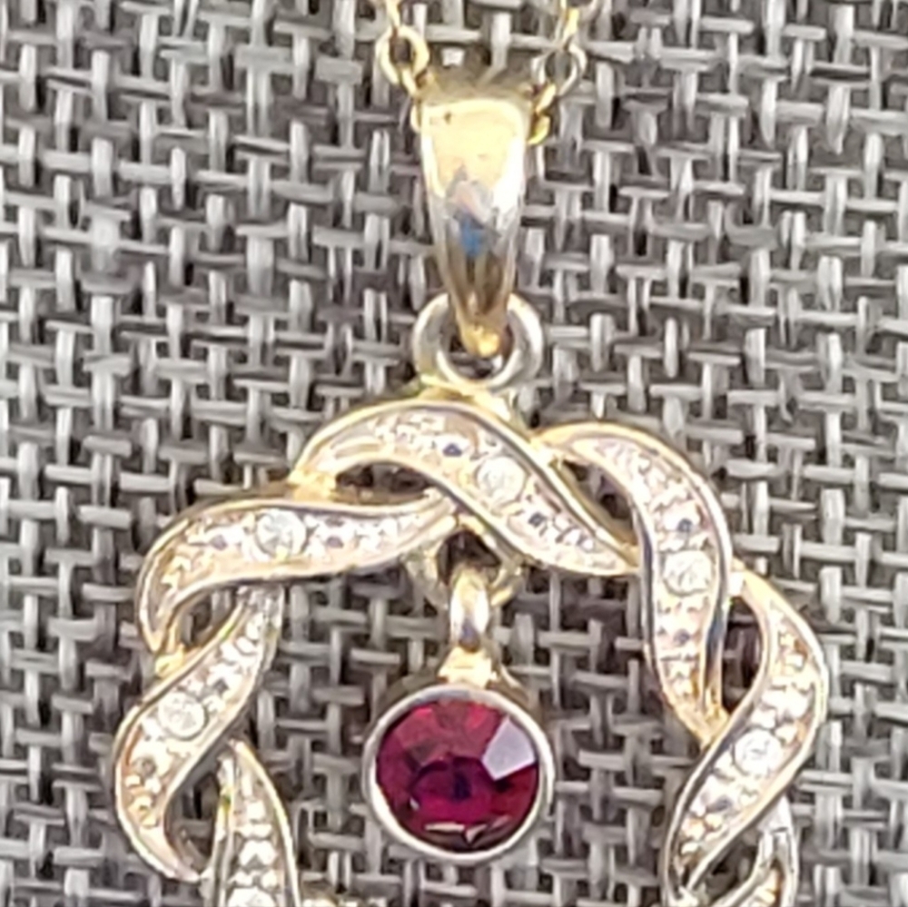 Vintage Rhinestone Circle with Dangling Pendant